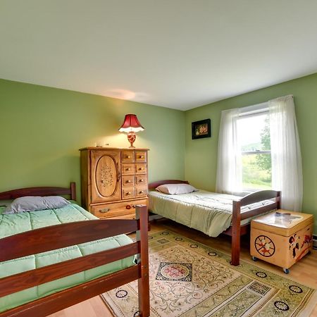 Quiet Catskills Getaway With Deck And Mtn Views New Kingston Luaran gambar